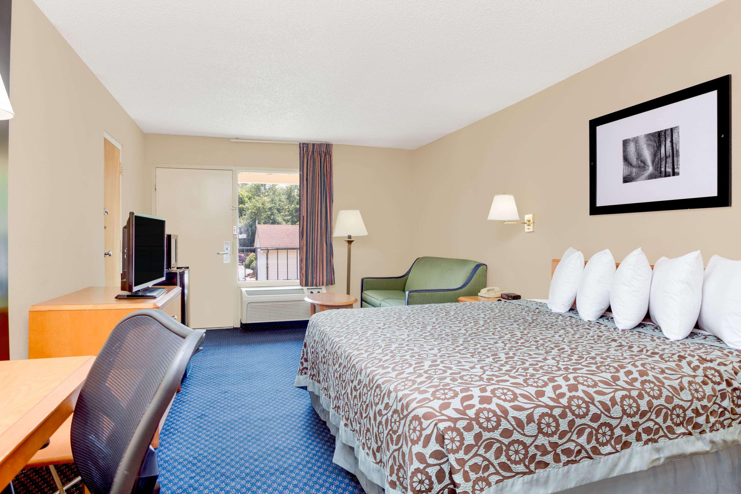 Americas Best Value Inn אייקן מראה חיצוני תמונה